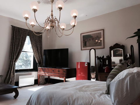 Claremont House - Accommodation Mooloolaba 2