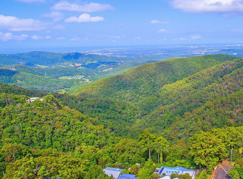 CLOUD 9 - Cliff Top Eagle Heights - Accommodation Mooloolaba 2