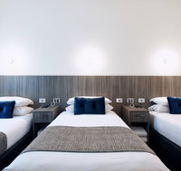 Club Laverton - Accommodation Mooloolaba