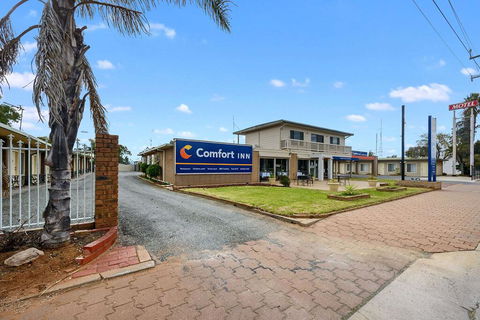 Comfort Inn Flinders On Main - Accommodation Mooloolaba 0