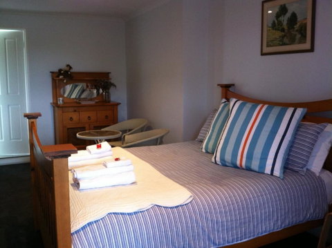 Corinella On The Esplanade Bed & Breakfast - Accommodation Mooloolaba 3