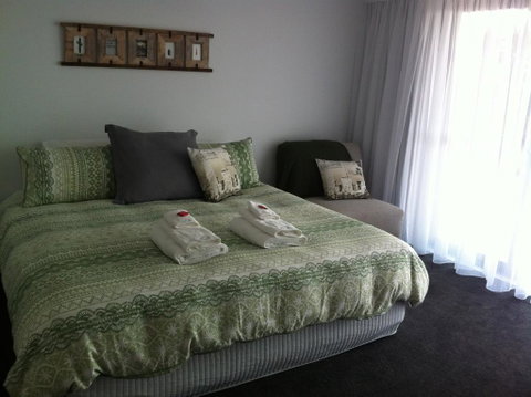 Corinella On The Esplanade Bed & Breakfast - Accommodation Mooloolaba 2
