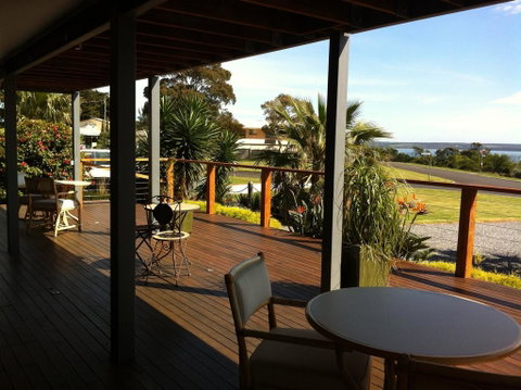 Corinella On The Esplanade Bed & Breakfast - Accommodation Mooloolaba 1