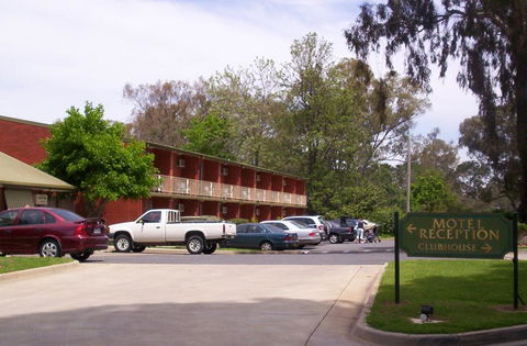 Corowa Golf Club Motel - Accommodation Mooloolaba 2