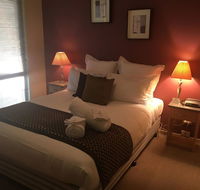 Cottage 1 Relax and Self Isolate in With Hot Tub - Accommodation Mooloolaba