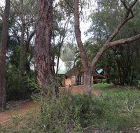 Country Retreat on 1 acre with pool hot tub surrounded by trees - Accommodation Mooloolaba