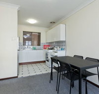 Cozy South Perth Unit next to Perth Zoo - Accommodation Mooloolaba