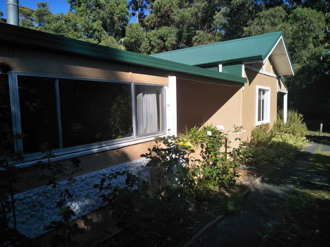 Crystal Springs Holiday Accommodation - Accommodation Mooloolaba 1
