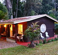 Curtis Cottage - Accommodation Mooloolaba
