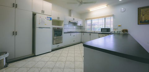 Darwin House - Accommodation Mooloolaba 1