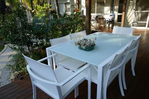 Deepdene - Accommodation Mooloolaba 2