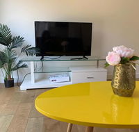 Delicate and Cozy Bedroom in Bentleigh East - Accommodation Mooloolaba