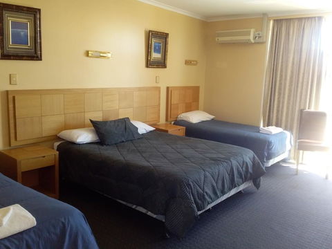 Desert Sand Motor Inn - Accommodation Mooloolaba 1