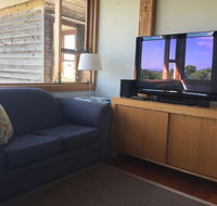 Dolphin Beach House - Accommodation Mooloolaba