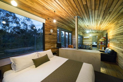 DULC Cabins - Accommodation Mooloolaba 3