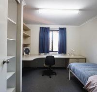 Erica Underwood House 6 Bedroom Flat - Accommodation Mooloolaba
