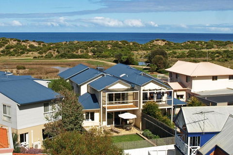 Esplanade Frontage 219a - Accommodation Mooloolaba 0