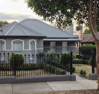 Essendon - home away from home - Accommodation Mooloolaba