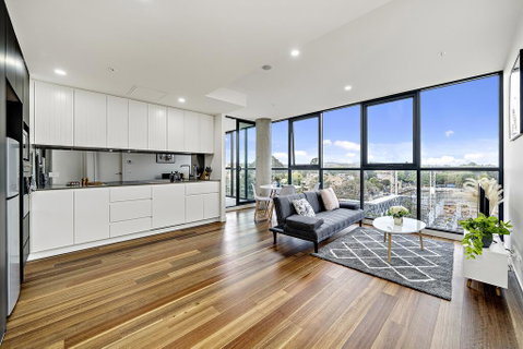 Executive City-centre Apartment With Parking - Accommodation Mooloolaba 0