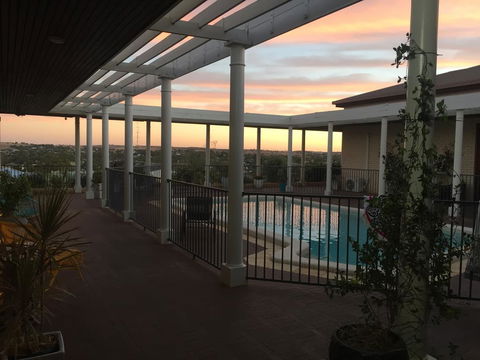 Fairway Manor Accomodation - Accommodation Mooloolaba 3