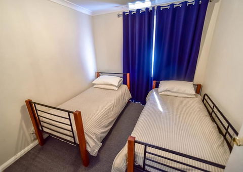 Family Breaks - Accommodation Mooloolaba 1