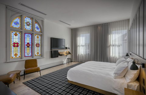 Farmers Home Hotel - Accommodation Mooloolaba 3