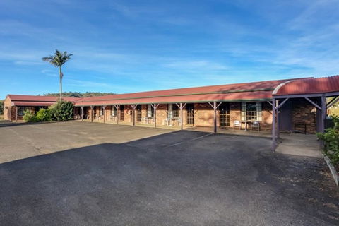 Fernvale Hotel Motel - Accommodation Mooloolaba 1