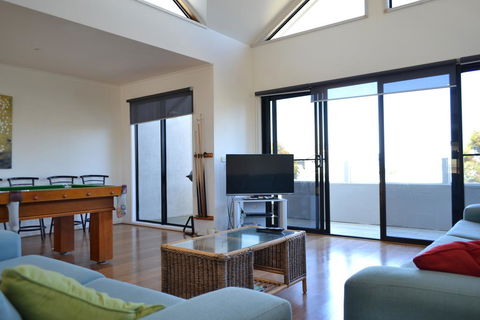 Fischer Torquay By Gold Star Stays - Accommodation Mooloolaba 1