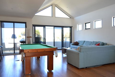 Fischer Torquay By Gold Star Stays - Accommodation Mooloolaba 3