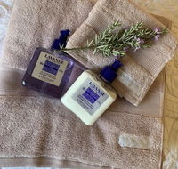 Flowerdale White House - Accommodation Mooloolaba