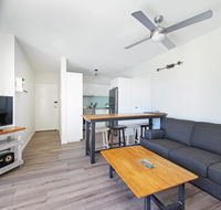 Flynns Beach Apartments 4 41 Pacific Drive - Accommodation Mooloolaba