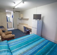 Fourth Ave Motor Inn - Accommodation Mooloolaba
