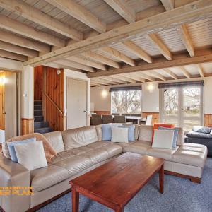 Gimme Shelter - Accommodation Mooloolaba 1