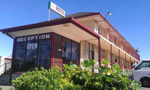 Goolgowi Highway Motel - Accommodation Mooloolaba 0