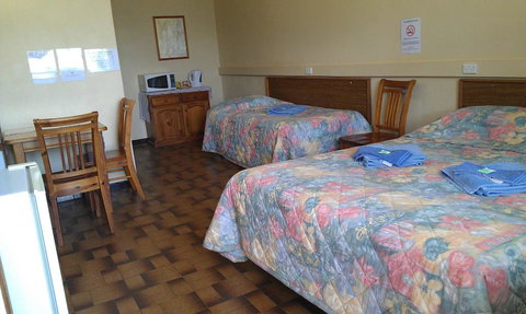 Goolgowi Highway Motel - Accommodation Mooloolaba 1