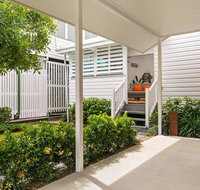 Gorgeous Cottage Close to the City - Accommodation Mooloolaba