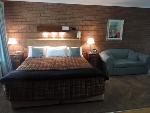 Greenacres Motel - Accommodation Mooloolaba 0