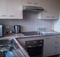 Grey Pebbles - Accommodation Mooloolaba