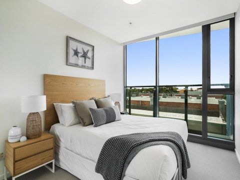 HARBOURSIDE- Hosted By: L'Abode Accommodation - Accommodation Mooloolaba 2