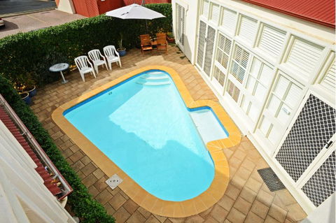 Hi 5 Luxury Holiday Apartments - Accommodation Mooloolaba 0