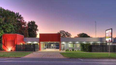 High Street Motel - Accommodation Mooloolaba 0