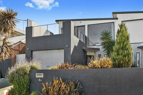 Highlander Haven 8a - Accommodation Mooloolaba 0