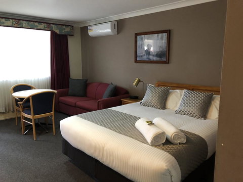 Highlands Motor Inn - Accommodation Mooloolaba 0