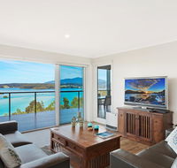 Hillcrest Views of Wagonga - Accommodation Mooloolaba