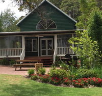 Hillview Chalet - Accommodation Mooloolaba