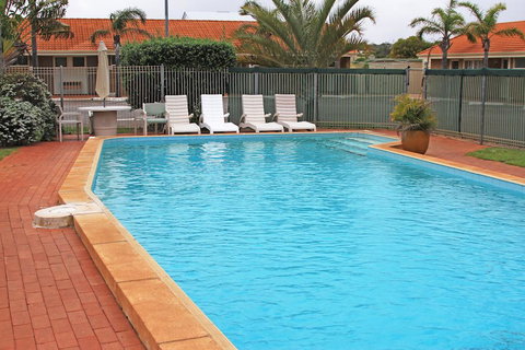 Hospitality Geraldton, SureStay By Best Western - Accommodation Mooloolaba 0
