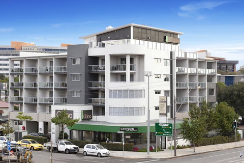 Hotel Chino - Accommodation Mooloolaba 2