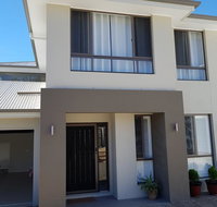 Jasper Place - Accommodation Mooloolaba