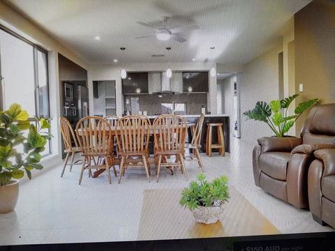 Jasper Place - Accommodation Mooloolaba 1