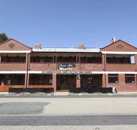 Kaneira Hotel - Accommodation Mooloolaba